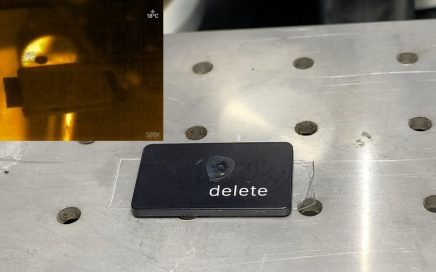 кнопка "Del" в процесі очищення супер клею